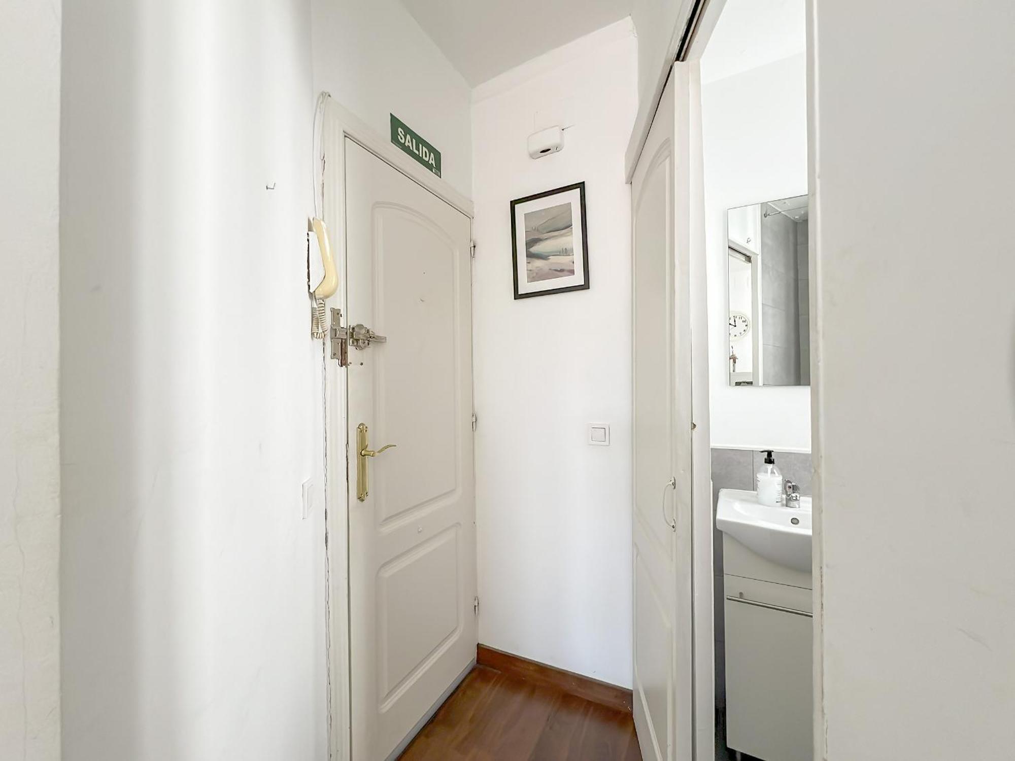 Atico Con Terraza En Madrid