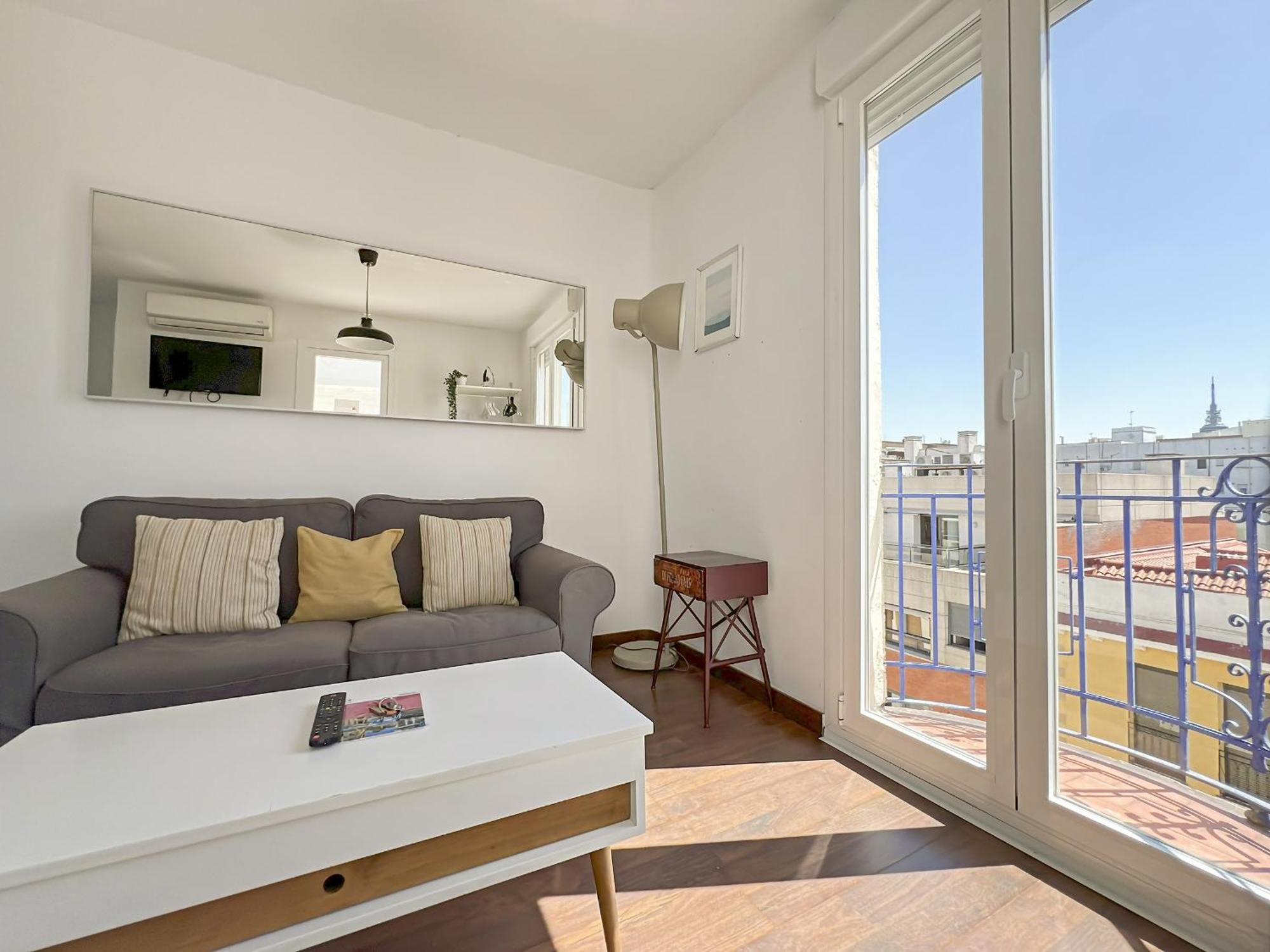 Atico Con Terraza En Madrid *