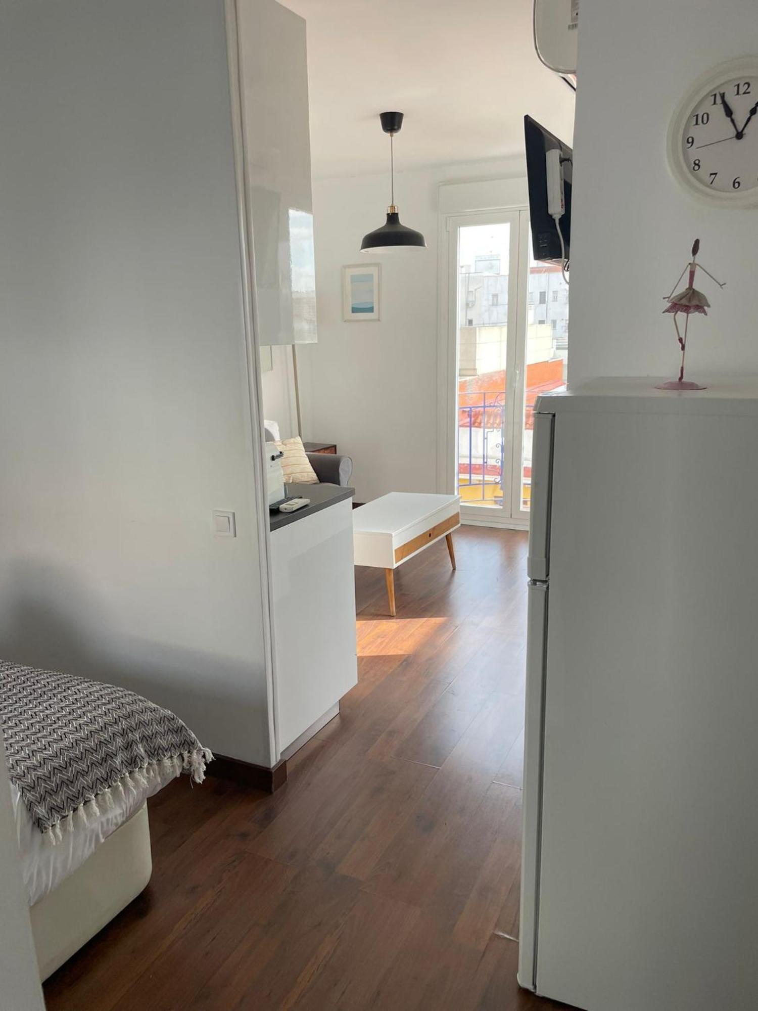 Estudio Con Terraza Ibizaretiro Ii Privatunterkunft *